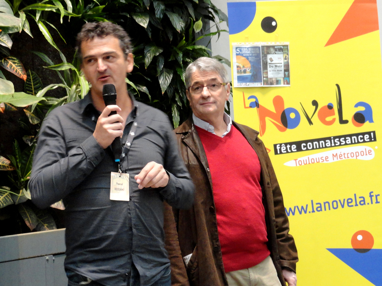 Pascal Dessaint et Bruno Chaudret présentent le rallye-enquête au Museum.
