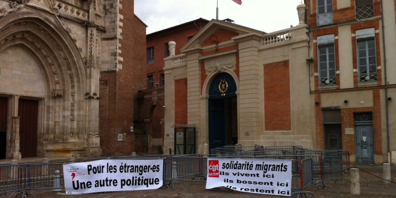 Accueil des étrangers à la Préfecture de Toulouse : la peur au guichet