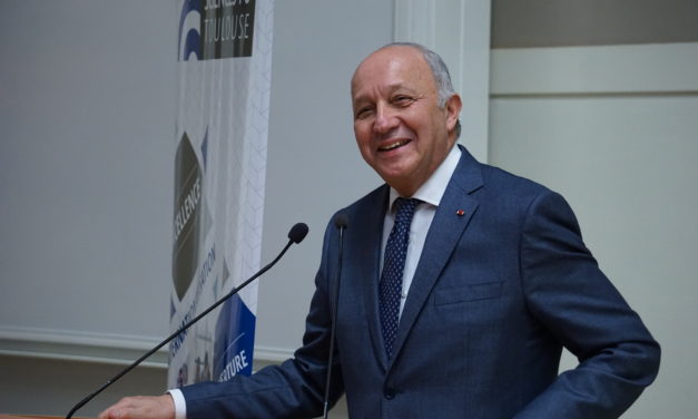 Laurent Fabius : « Il faut concilier ordre public et liberté de manifester »