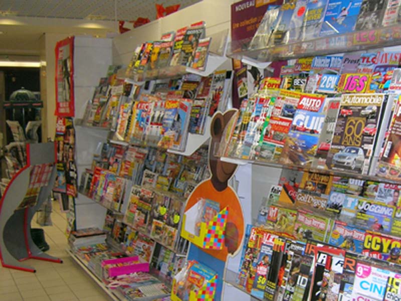 Quand des kiosques plient boutique, des points de vente de proximité voient le jour.