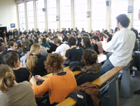 Les étudiants sont nombreux à vouloir intensifier le mouvement.