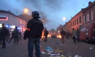 Une même revendication, deux manifestations