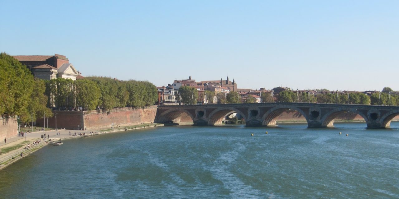 30 ans d’Erasmus : Toulouse bien évaluée par trois étudiants européens