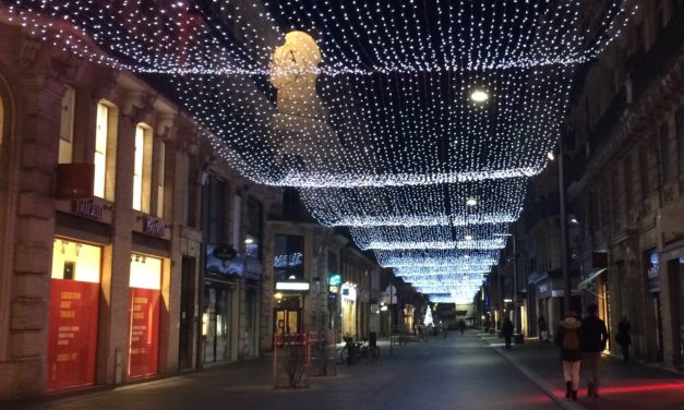 Toulouse : pourquoi les décorations de Noël ne sont pas encore illuminées ?
