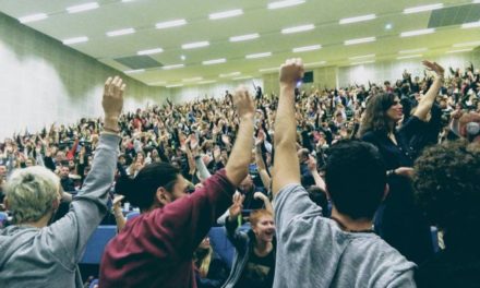 Au Mirail : fac bloquée, étudiants révoltés, président débarqué