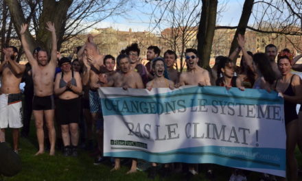 En maillots de bains sous 8°C pour le climat 