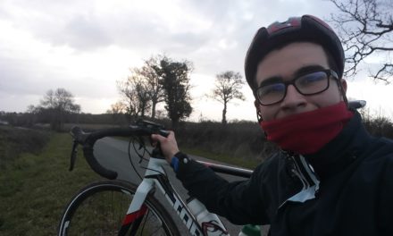 Il quitte Sciences Po et se lance dans un tour des boulangers d’Europe à vélo