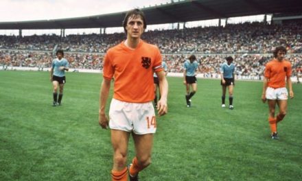 Retro’sport : 24 mars 2016, inconsolable, le football pleurait Johan Cruyff