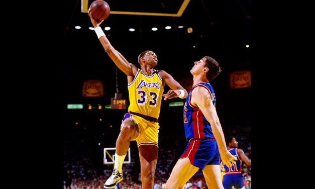 Retro’sport en images : 5 avril 1984, Kareem Abdul-Jabbar sur le trône du Hall of Fame