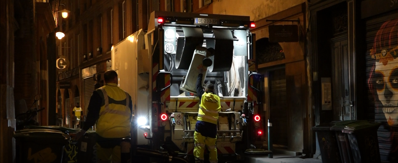 L’horaire de ramassage des déchets change dans l’hypercentre toulousain : les éboueurs mécontents