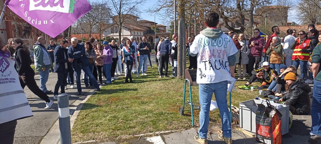 Les syndicats s'unissent dans la protestation