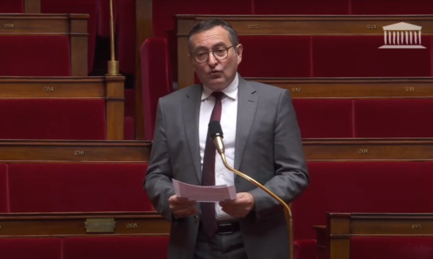 Jean-François Portarrieu, un député qui aime les avions