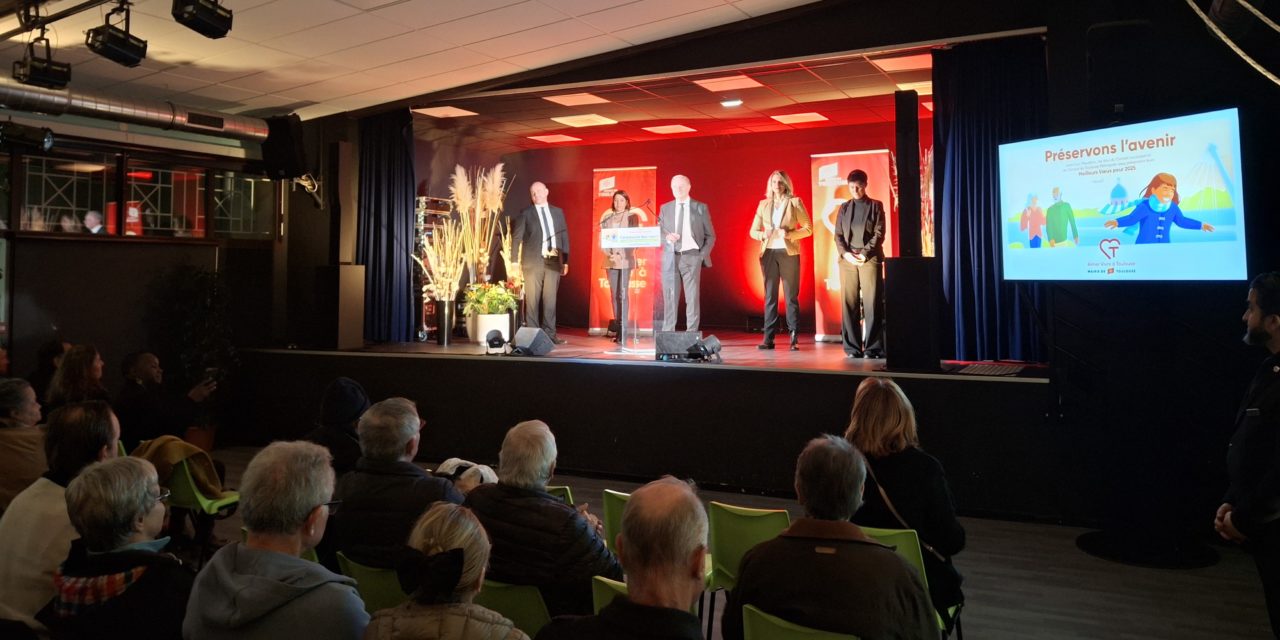 À Montaudran, le maire de Toulouse Jean-Luc Moudenc présente ses vœux et critique le gouvernement