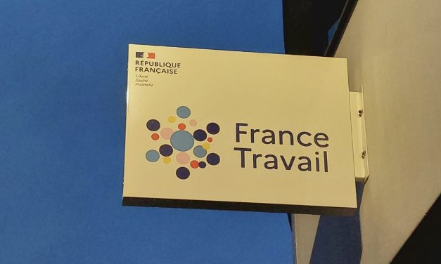 « On nous dit qu’il y a du travail partout, mais c’est pas vrai » : les jeunes en première ligne face à la hausse du chômage