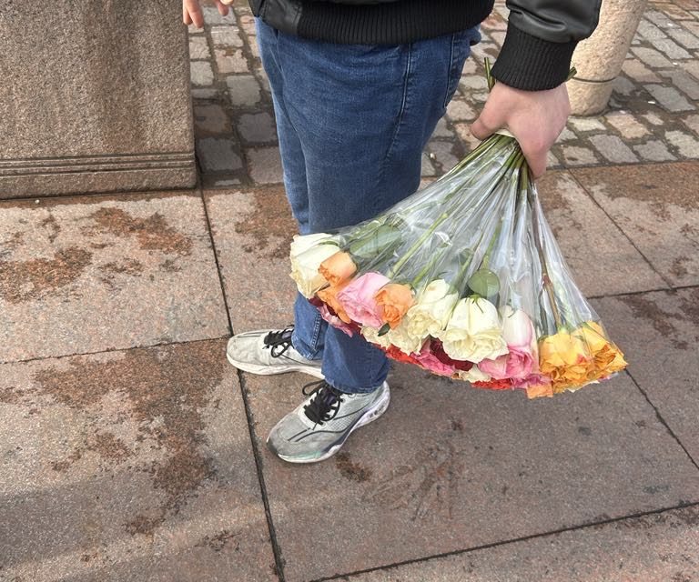 Saint Valentin : à Toulouse vendre des roses est une réalité épineuse